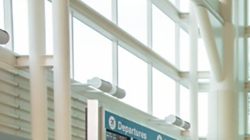 Si buscas ahorrar más para divertirte o viajar este verano, cuenta con T-Mobile. (T-Mobile)