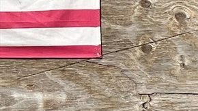 El alcalde de Chicago Brandon Johnson con líderes de Proyecto Resurrección durante la ceremonia de inicio de construcción de viviendas asequibles en el Barrio de las Empacadoras, parte del proyecto  ‘Reclaiming Chicago’ (‘Recuperando Chicago’) de la organización United for Power and Justice y Proyecto Resurrección. (Facebook/Proyecto Resurrección)