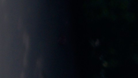 Agentes federales custodian el centro de inmigración de Broadview, Illinois.