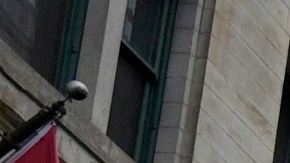 Manifestantes rechazan las redadas de inmigración y la militarización de Chicago en una marcha del pasado 6 de septiembre de 2025.