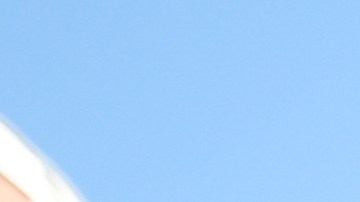 Estudiantes de la Farragut Career Academy protestan contra el despliegue de agentes de la Policía de Inmigración y Aduanas (ICE) en el barrio de La Villita de Chicago, el miércoles 29 de octubre de 2025.