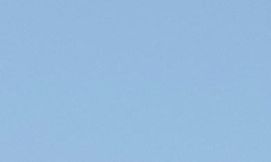 El cohete lunar Artemis II SLS (Sistema de Lanzamiento Espacial) de la NASA, con la nave espacial Orion a bordo, se encuentra en la plataforma de lanzamiento 39-B del Centro Espacial Kennedy el viernes 27 de marzo de 2026, en Cabo Cañaveral, Florida.