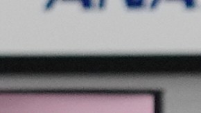 Agentes de inmigración en una de las terminales del Aeropuerto Internacional O’Hare en Chicago.