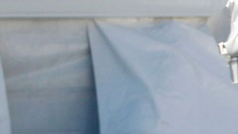 Niños inmigrantes pasan tiempos prolongados lejos de sus padres, tras ser detenidos por agentes de ICE.