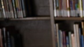 Mayda Del Valle, poeta laureada de Chicago. (Patrick L. Pyszka - City of Chicago)