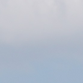 La policía patrulla las pirámides después de que las autoridades informaran de que un hombre armado abrió fuego en Teotihuacán, México, el lunes 20 de abril de 2026. (Foto AP/Eduardo Verdugo)