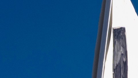 Pese al miedo infundido por las redadas, organizaciones invitan a los votantes latinos a participar en las elecciones.