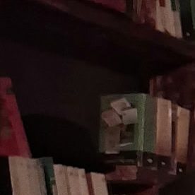 Los actores Armando Villegas, Claudia Sánchez y Rafael Manzo, en una escena de la obra ‘Lucy González de Parsons: de Haymarket a La Villita’. (Cortesía Roma Díaz)