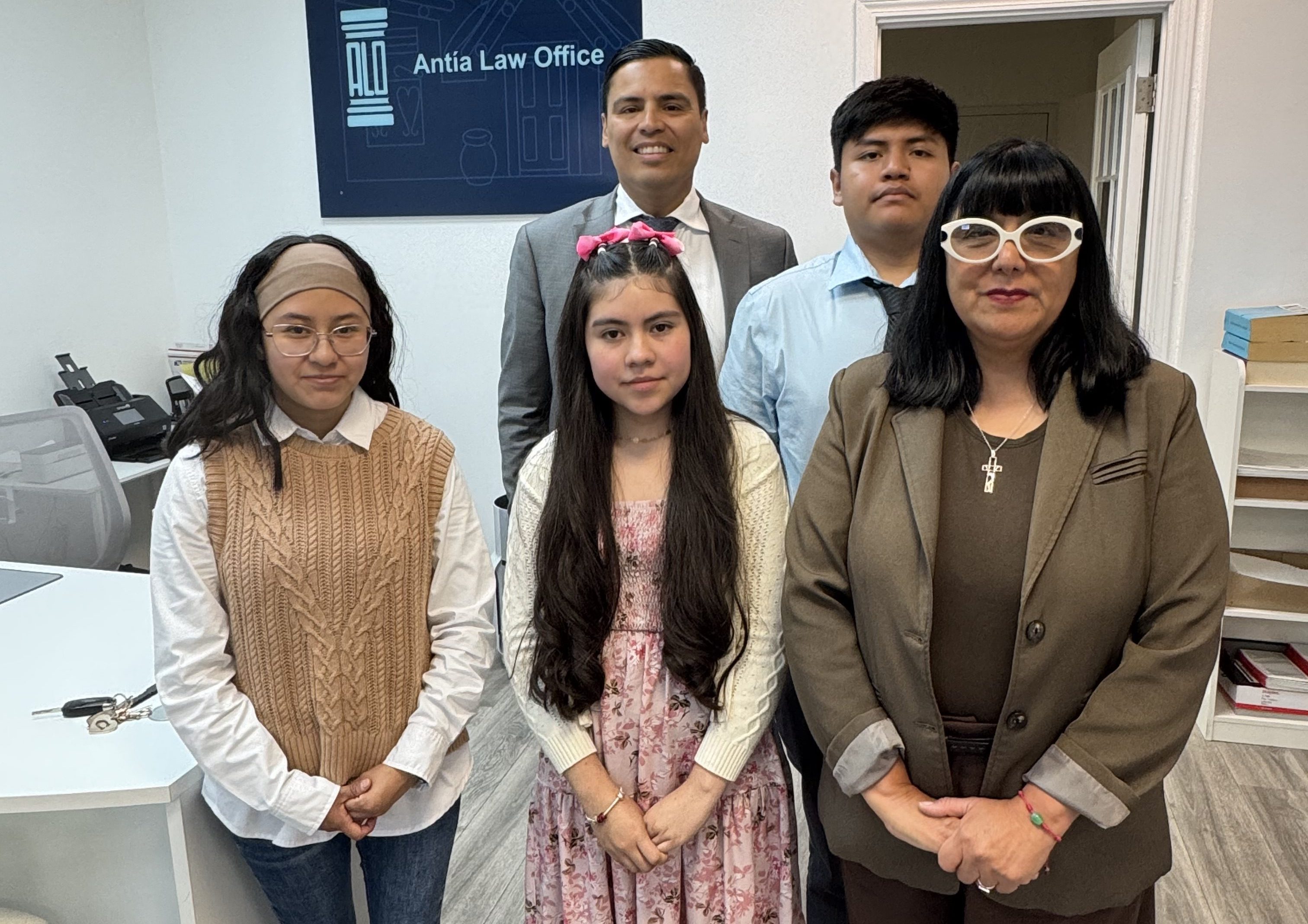 Xally, menor no acompañada, en riesgo de no recibir su green card e incluso de ser deportada