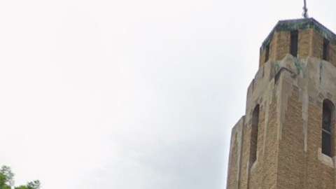 La parroquia de Santa Genoveva y San Estanislao, en el barrio de Belmont Cragin, Chicago.