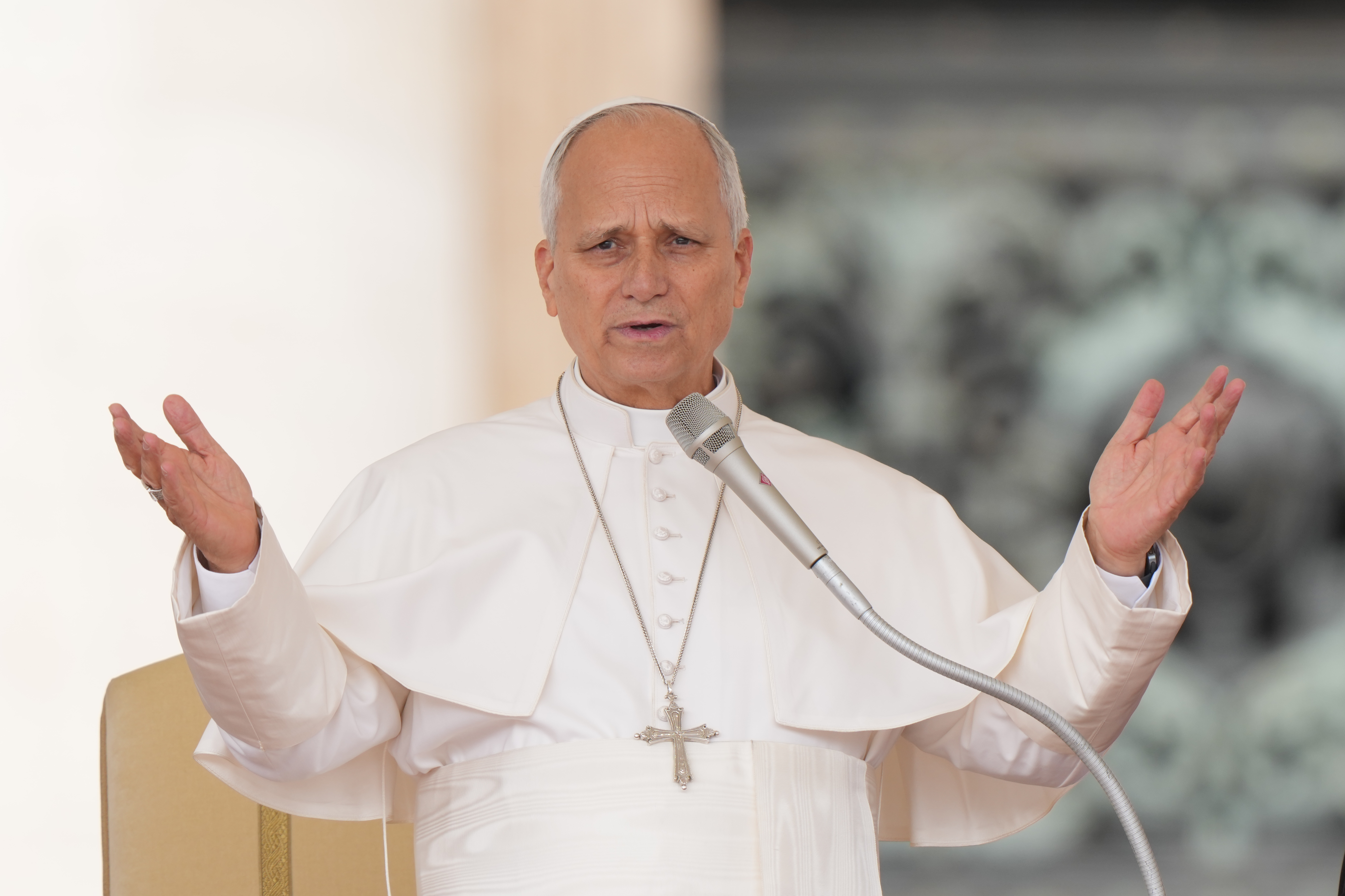 El papa León XIV tiene cáncer de pulmón; se le extirpó lóbulo de pulmón derecho