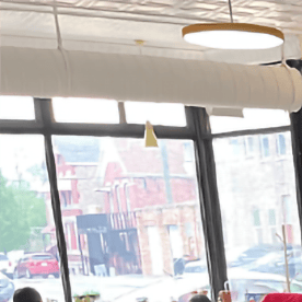 La organización Raíces Chicago Story Coalition realiza sesiones de trabajo con instituciones y organizaciones comunitarias para promover la preservación y difusión de archivos de la historia latina de Chicago. (Cortesía Raíces Chicago Story Coalition)