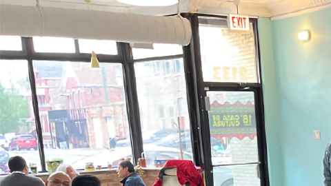La organización Raíces Chicago Story Coalition realiza sesiones de trabajo con instituciones y organizaciones comunitarias para promover la preservación y difusión de archivos de la historia latina de Chicago. (Cortesía Raíces Chicago Story Coalition)